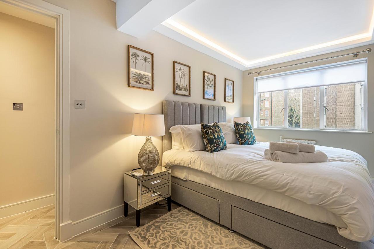 Luxury Living In Knightsbridge Private Balcony View Of Harrods, 2Br2Ba With Ac London Luaran gambar