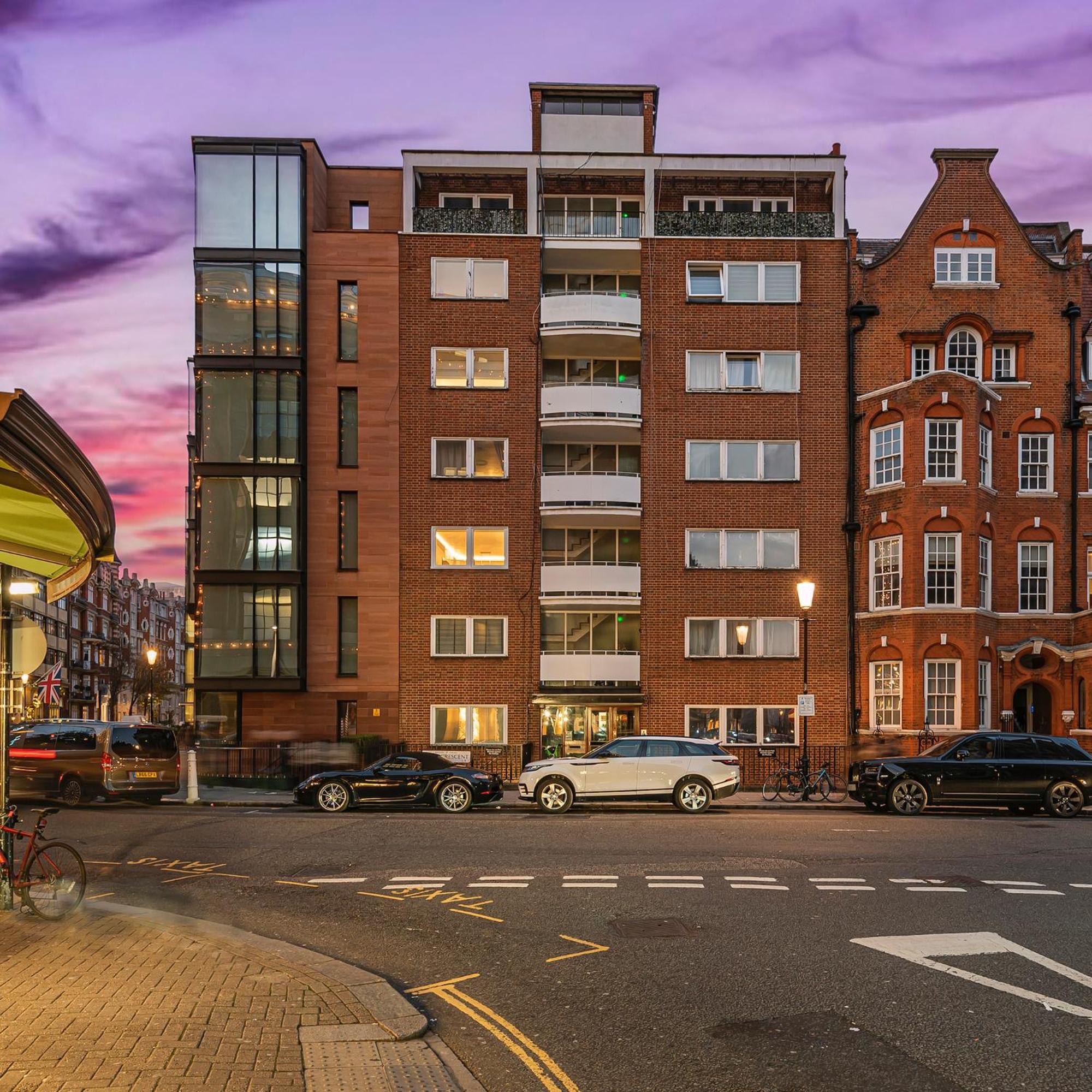 Luxury Living In Knightsbridge Private Balcony View Of Harrods, 2Br2Ba With Ac London Luaran gambar